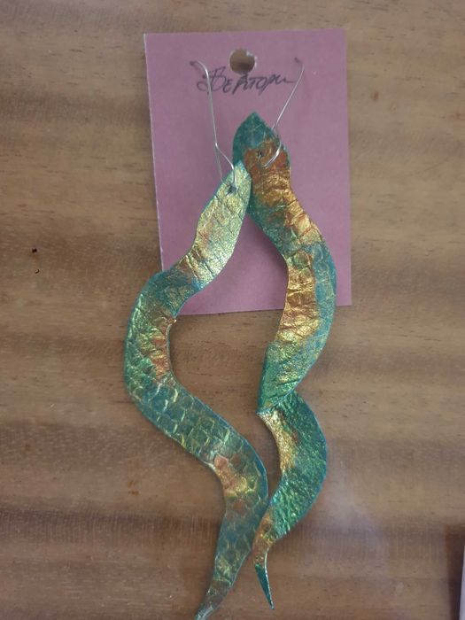 Ръчна изработка кожени обеци