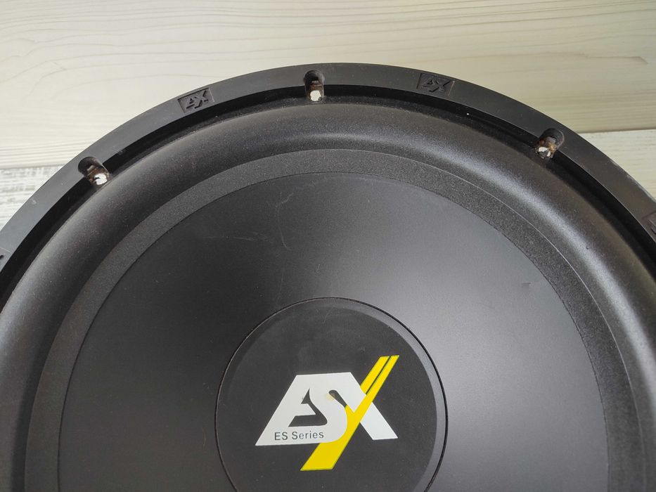 Като нов! 12" Субуфер ESX ES 124 (500W Max / 4 Ohms) – Перфектен бас