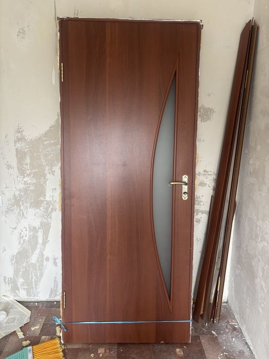 Срочно продам межкомнатные двери