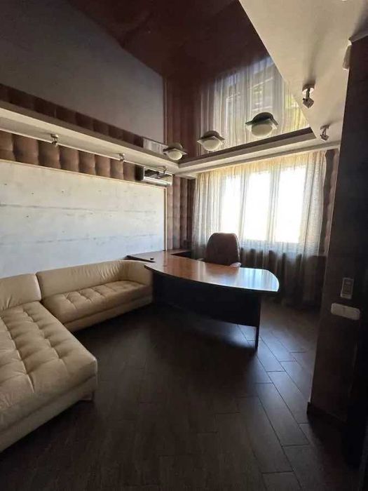 Тристаен имот в кв.Овча купел