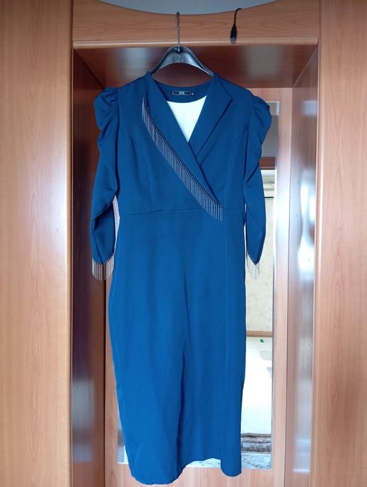 Продам срочно Платье