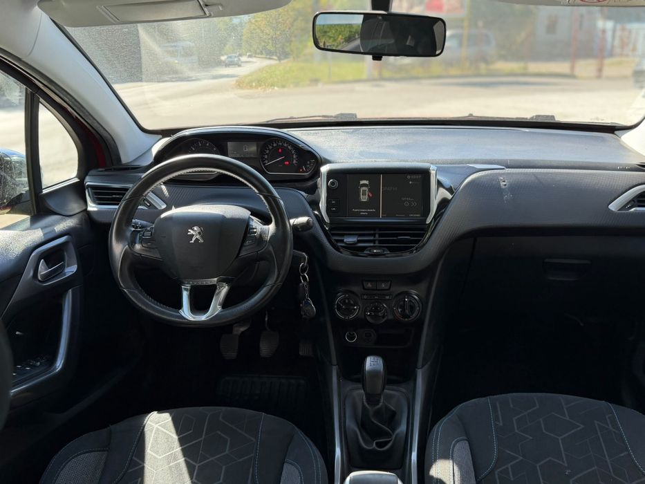Peugeot 2008 și în rate