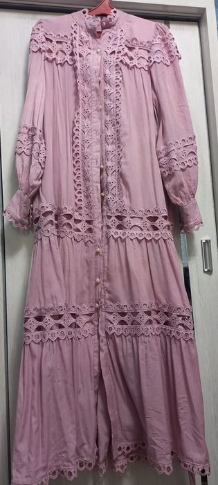 Продаётся платье