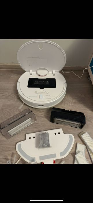 Robot aspirator Xiaomi Mi Vacuum-Mop pro + acc noi :550 ron- impecabil