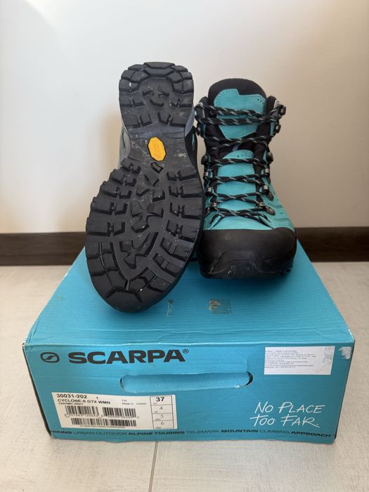 Туристически обувки Scarpa, 37 номер