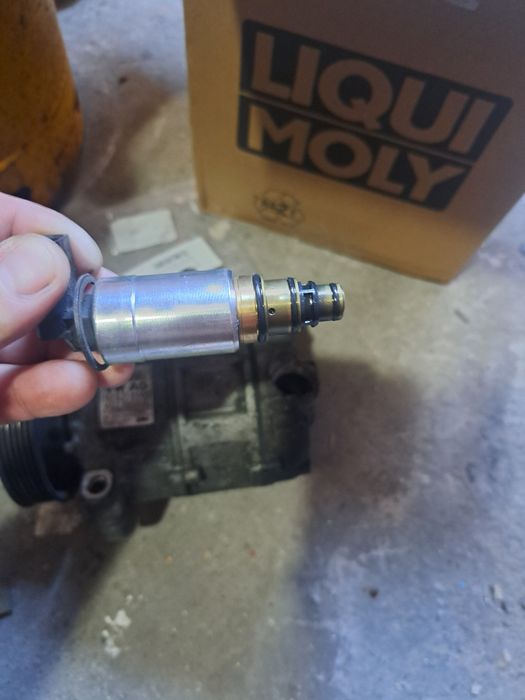 Vand compresor auto AC VW