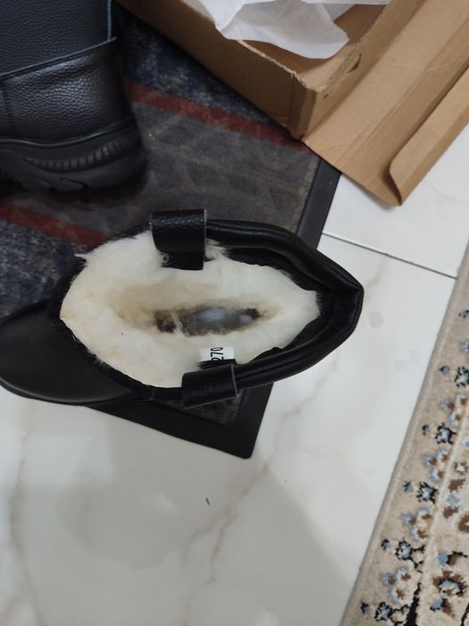 Ботинка новый мужская