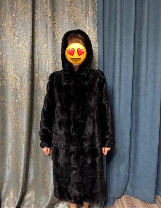 Продам норковую шубу