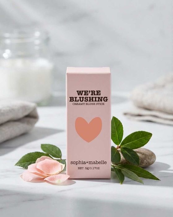 Set Skincare & Makeup – Răsfăț Complet la un Preț Imbatabil!
