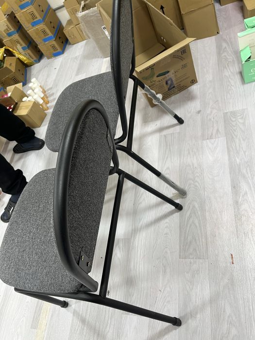 Стулья для офис.