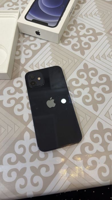 iphone 12 продаётся