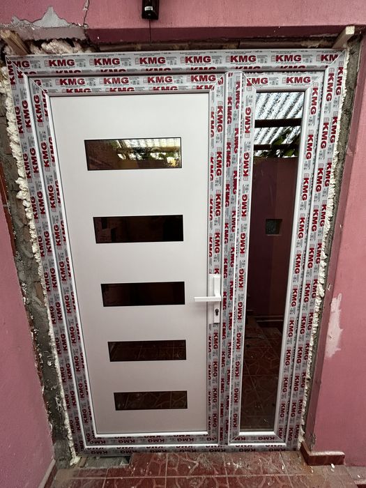 Tâmplărie PVC | Ferestre și Uși PVC | Plase Insecte | Rulouri și Jaluzele