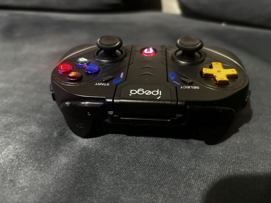 Безжичен контролер iPega Gold Warrior PG-9218