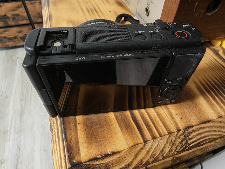 Aparat foto Sony ZV-1