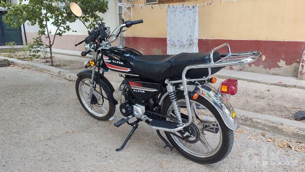 Новый мопед Kawasaki Alfa