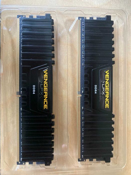 Рам памет  G.SKILL/CORSAIR  2x16GB 32GB DDR4 3200MHZ