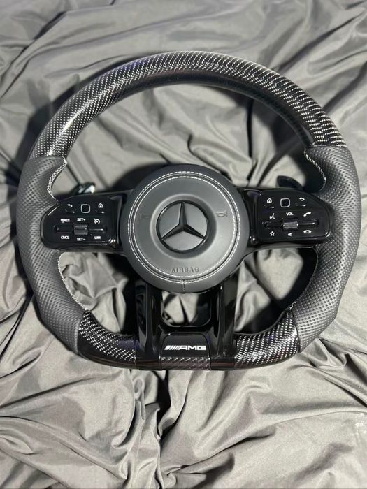 Volan Mercedes A/C/E/S/GLA/GLC/GLE/GLS/GL/ML/CLA/CLS Carbon Plug&Play