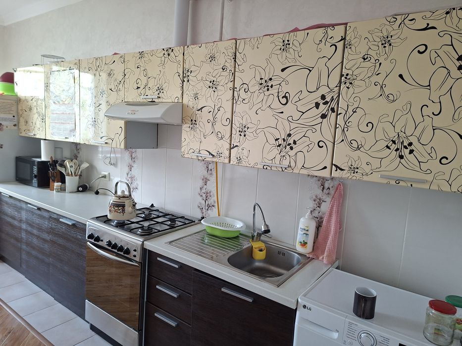 Продам кухонный гарнитур