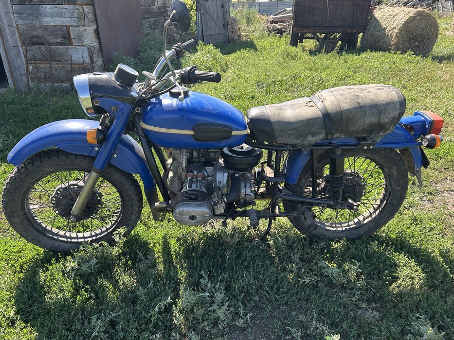 Продам мотоцикл урал
