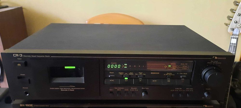 Триглав касетен дек Nakamichi CR-3