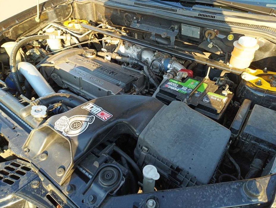 Mitsubishi Outlander Turbo 2.0 4WD (Ukraine Registration)