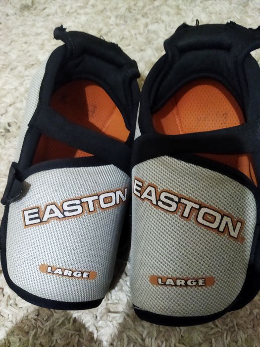 Продам хоккейную форму