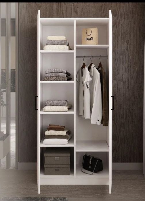 Шкаф. Распашные шкаф.