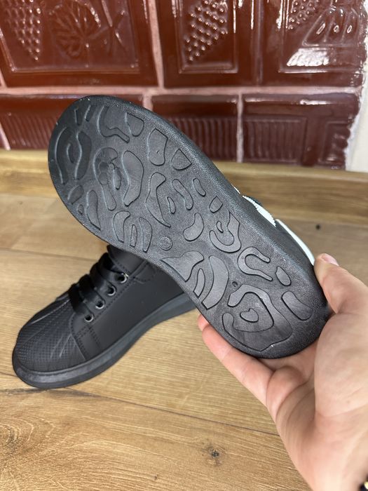 Adidasi pentru baieti