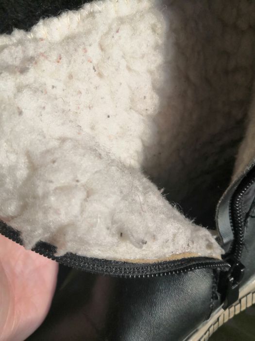 Продам детские сапожки