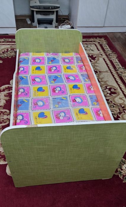 Детский кровать отличный