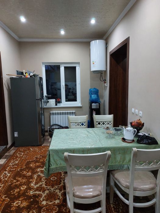 Шошилинг! Тез кунда 2 этажли уй сотилади!!!