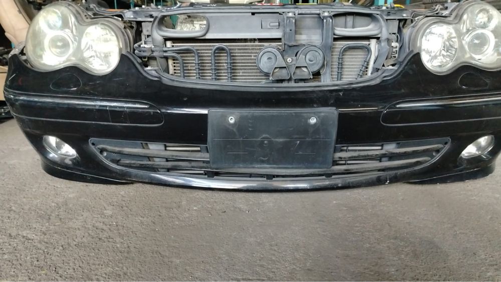 Телевизор передняя часть   мерседес w203