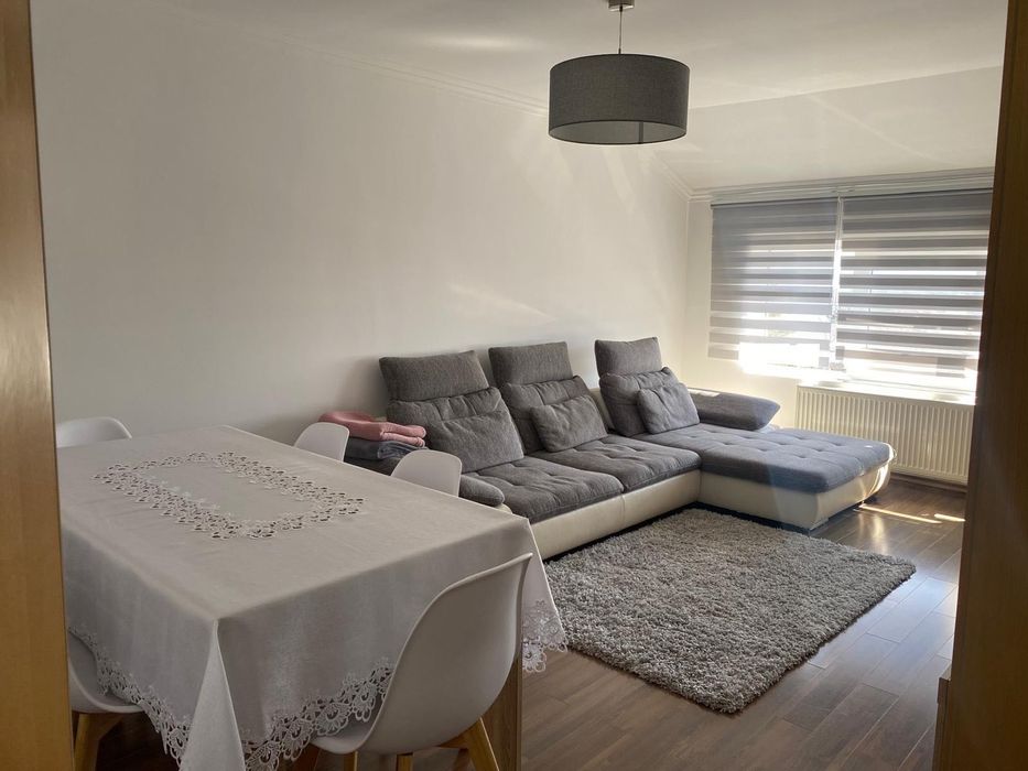 Apartament de vânzare