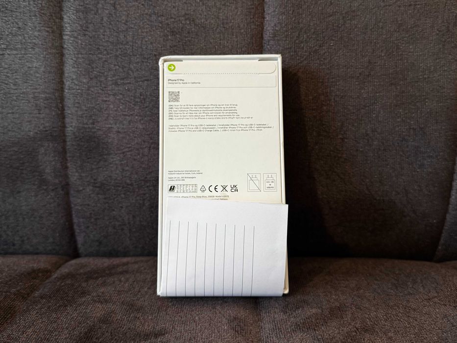 ЧИСТО НОВ! iPhone 17 Pro Max - 256GB Deep Blue - ГАРАНЦИЯ!