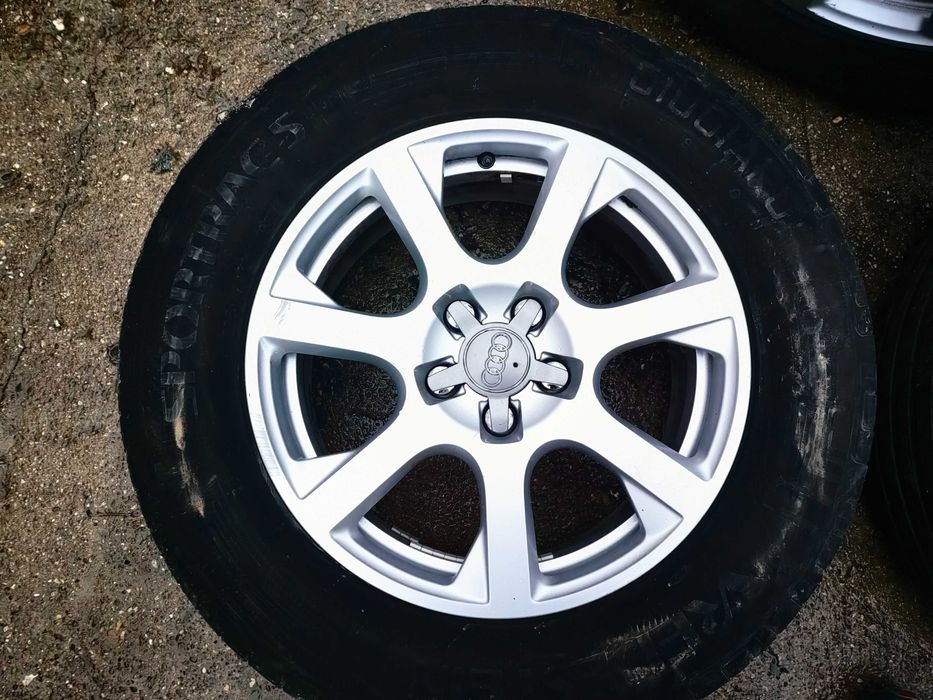Джанти и гуми свалени за Ауди Q5 R 17 235/65