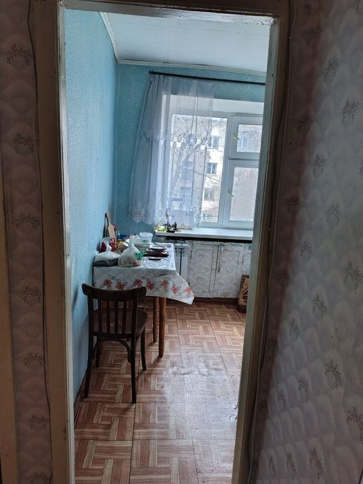 Продам 2 комнатную квартиру