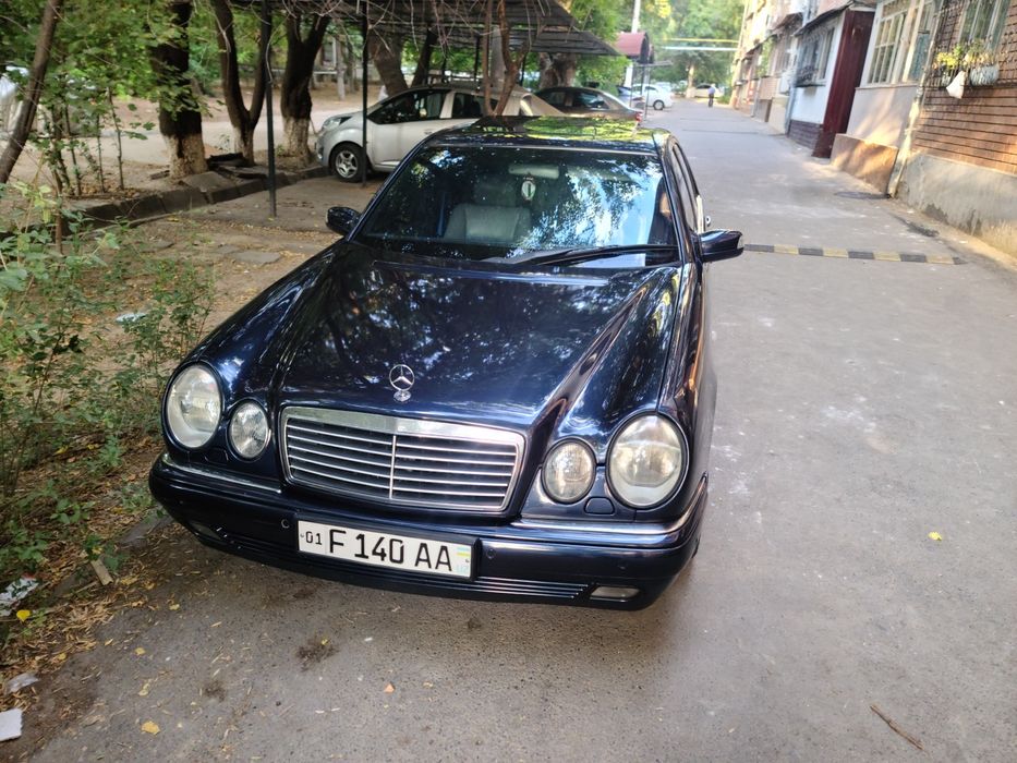 Mersades Bens w210