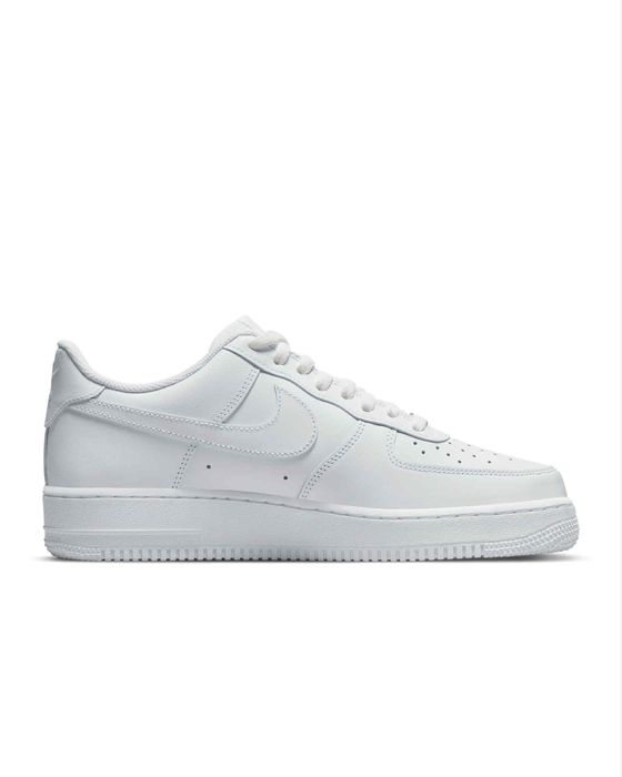 Мъжки снейкъри Nike Air Force 1