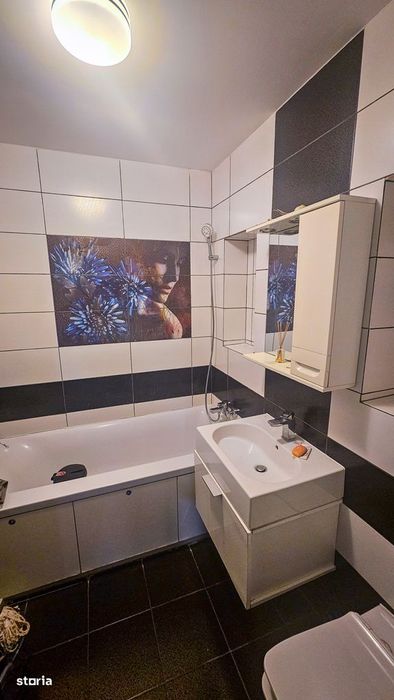 Apartament 3 camere Zona Centrală