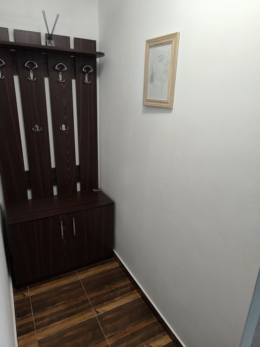 Închiriez apartament în bloc nou