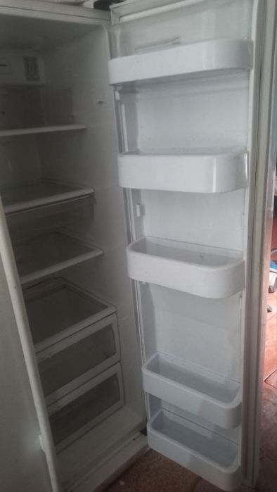 двухкамерный холодильник