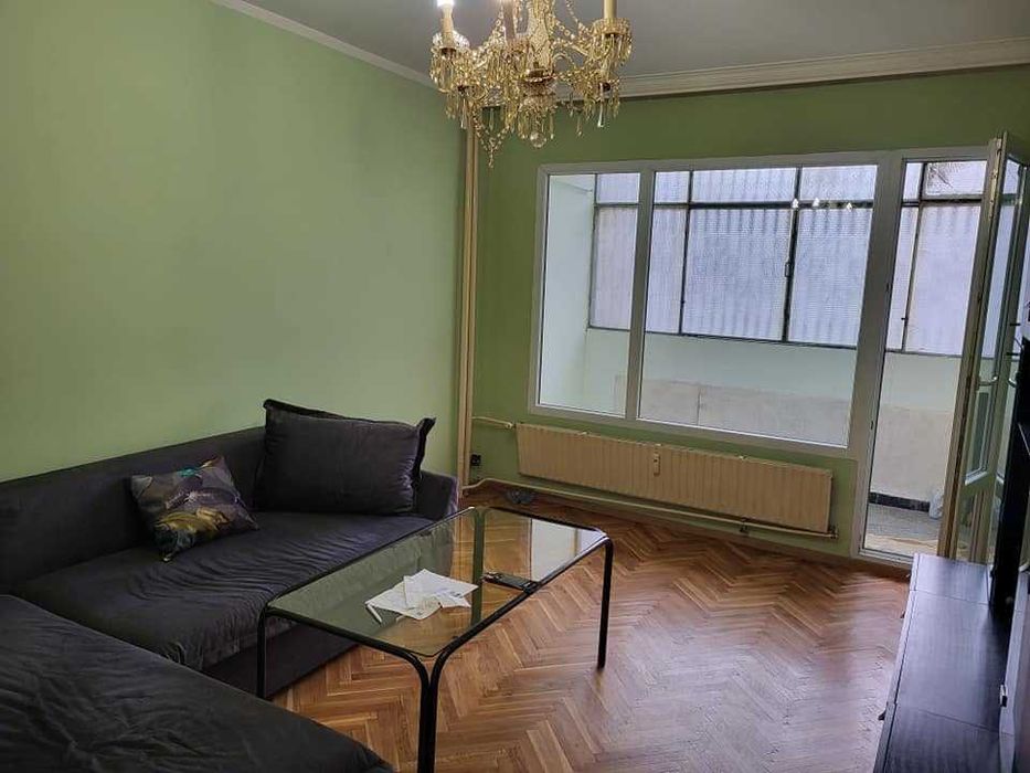 Дава се под наем Двустаен апартамент в София, Надежда 2 - 60 кв.м за 350 € - Снимка #1