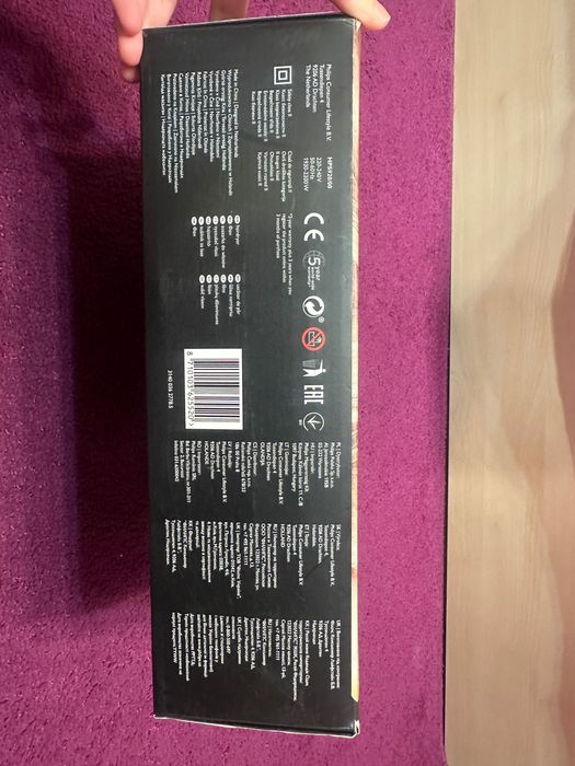 Професионален сешоар Philips Pro Hairdryer 2300W (с йонизираща грижа)