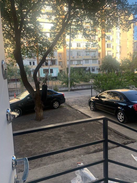 Сергели 5. 3/1/9 балкон 2*6 огород заезд