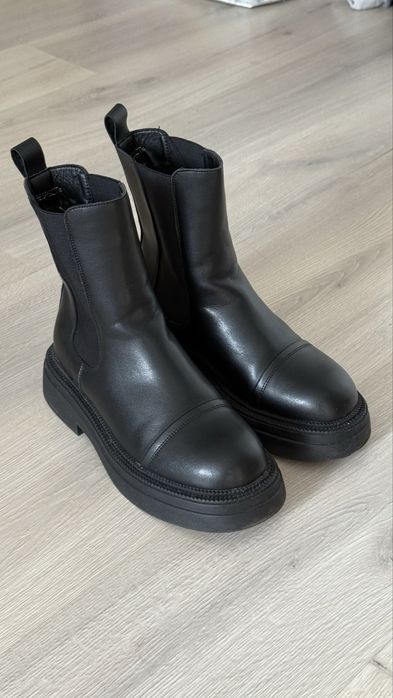 Стильные женские сапоги, размер 39