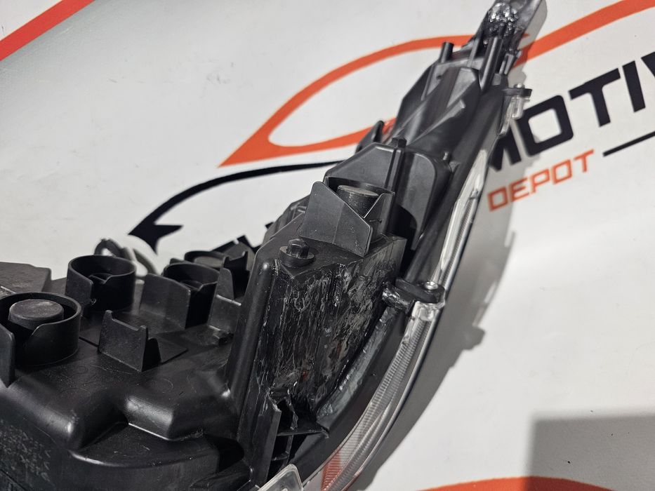 Far dreapta led Toyota Rav4 Rav-4 Facelift dupa 2021