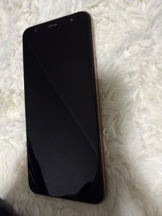 Продам Samsung J 5 +