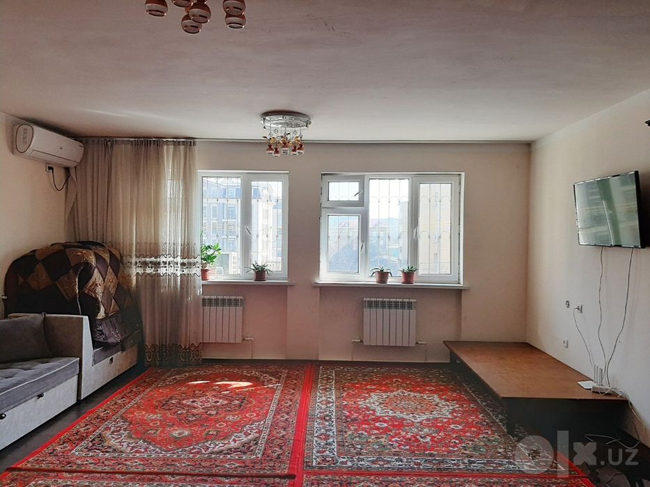Продаю 2х комнатную квартиру в Янги Хаёт 16а