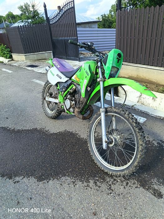Vand Cross Kawasaki 125 cc cu acte