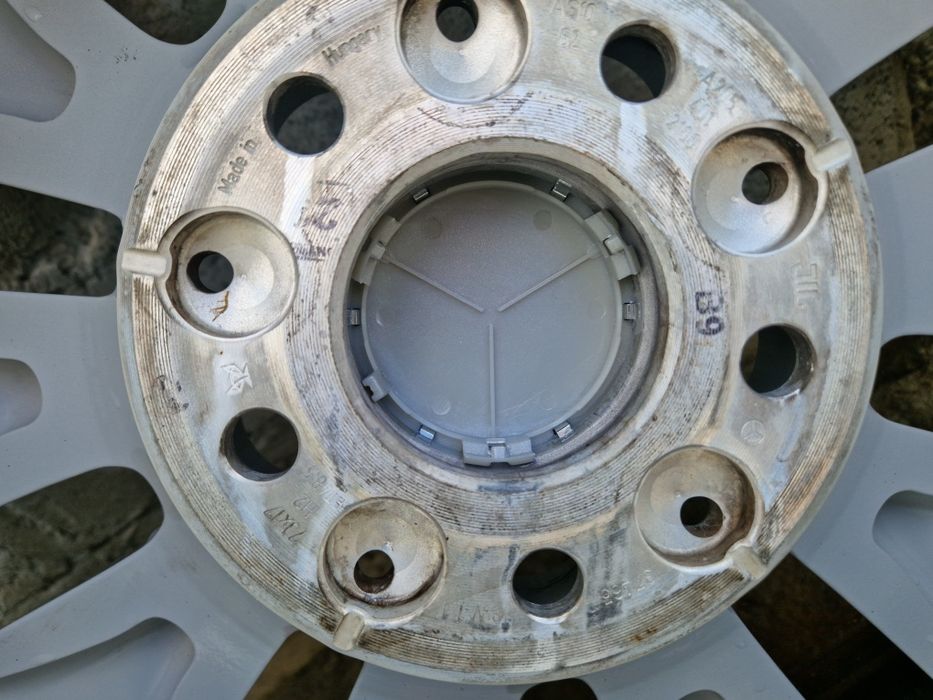 Джанти Mercedes 17 цола , 5х112 , 7j , et48.5 , 225/50/17  Audi  , Vw